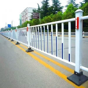怎样维护保养钢制交通护栏？